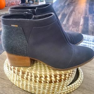 Toms Booties